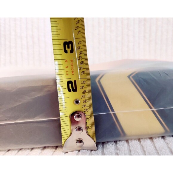 Pikachu Pokemon Card Binder For Card Collections (cards Not Included) - NEW - Picture 11 of 13